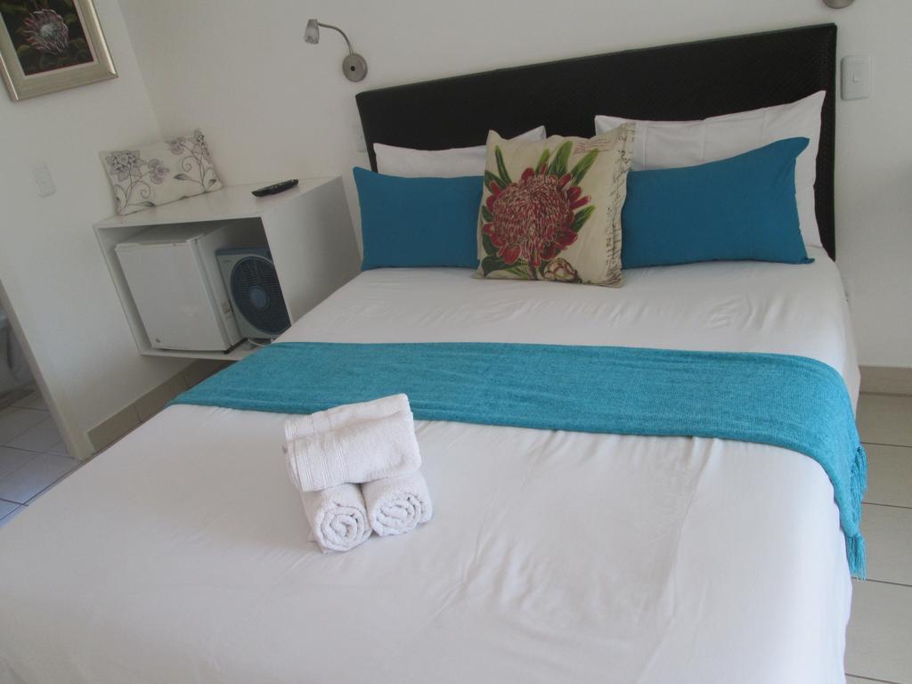 Bed and Breakfast Emitem Plettenberg Bay Zimmer foto