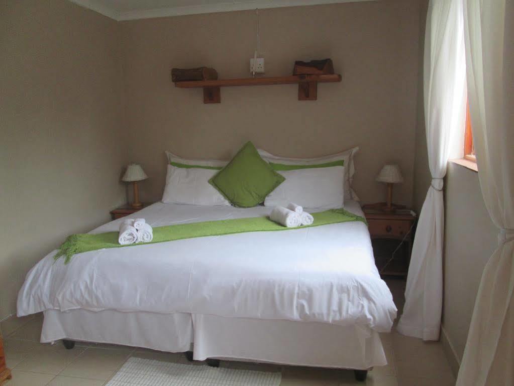 Bed and Breakfast Emitem Plettenberg Bay Exterior foto